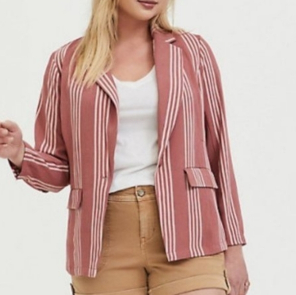 Torrid Workplace Siren striped mauve boyfriend blazer NWT size 0 - Picture 1 of 9